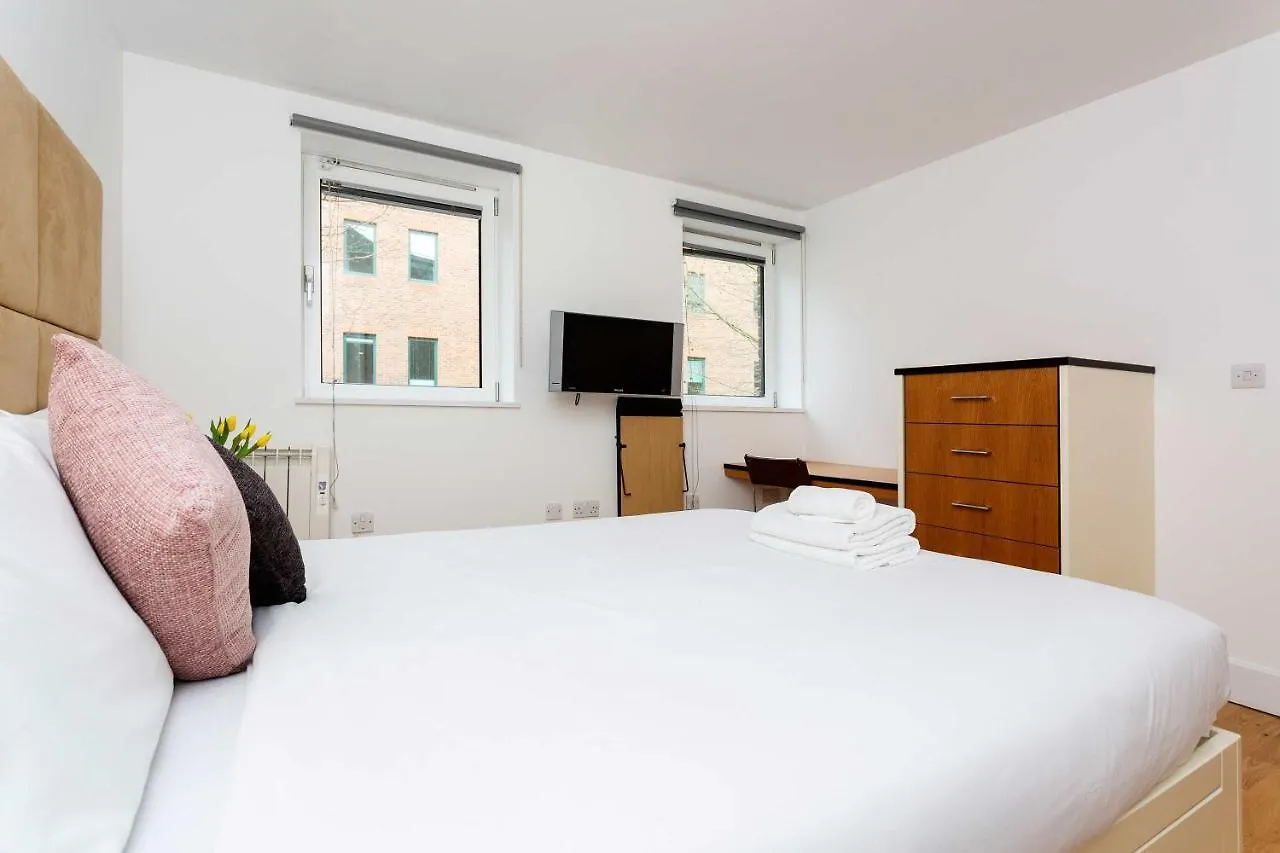Stayinn Canary Wharf ロンドン